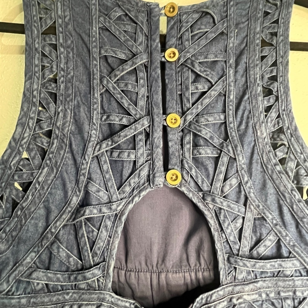 Free People (New Romantics) sleeveless denim dress. Sz 8. NWOT. - Picture 8 of 10